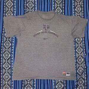 Vtg 00s Nike Texas A&M Aggies T-Shirt Mens XL Maroon Y2K Gig 'Em TAMU